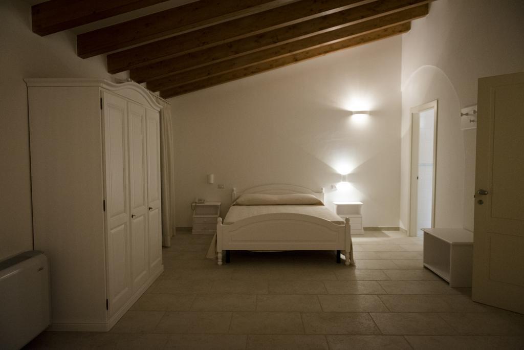 Masseria Martellotta Palagianello Номер фото
